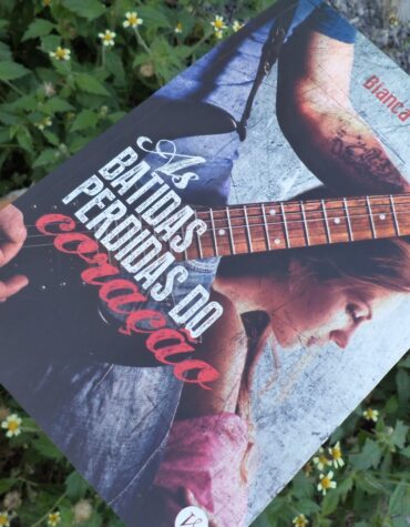 AS BATIDAS PERDIDAS DO CORAÇÃO – BIANCA BRIONES ( BATIDAS PERDIDA #1 ) | RESENHA