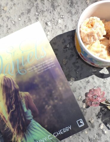 SR. DANIELS – BRITTAINY C. CHERRY | RESENHA