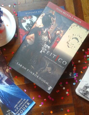FEITIÇO – SARAH PINBOROUGH ( SAGA ENCANTADAS #2 ) | RESENHA