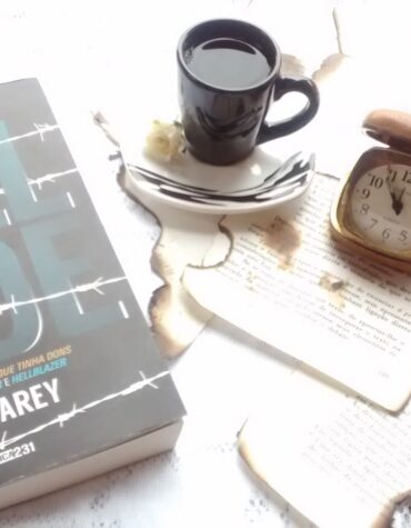 FELLSIDE: ESTRANHOS VISITANTES – M.R. CAREY  | RESENHA