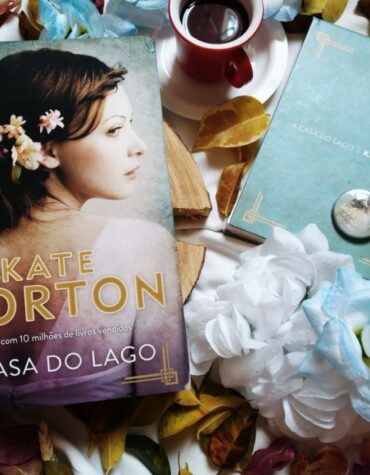 A CASA DO LAGO – KATE MORTON  | RESENHA
