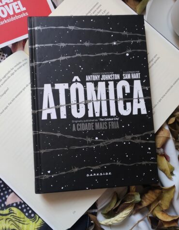 ATÔMICA: A CIDADE MAIS FRIA A GRAPHIC NOVEL QUE INSPIROU O FILME | RESENHA