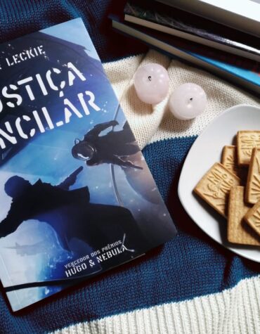 JUSTIÇA ANCILAR – ANN LECKIE (TRILOGIA RADCH IMPERIAL #1) | RESENHA JUSTIÇA ANCILAR – ANN LECKIE (TRILOGIA RADCH IMPERIAL #1) | RESENHA