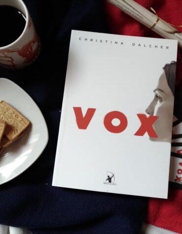 VOX – CHRISTINA DALCHER | RESENHA