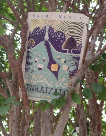 ENRAIZADOS – NAOMI NOVIK | RESENHA