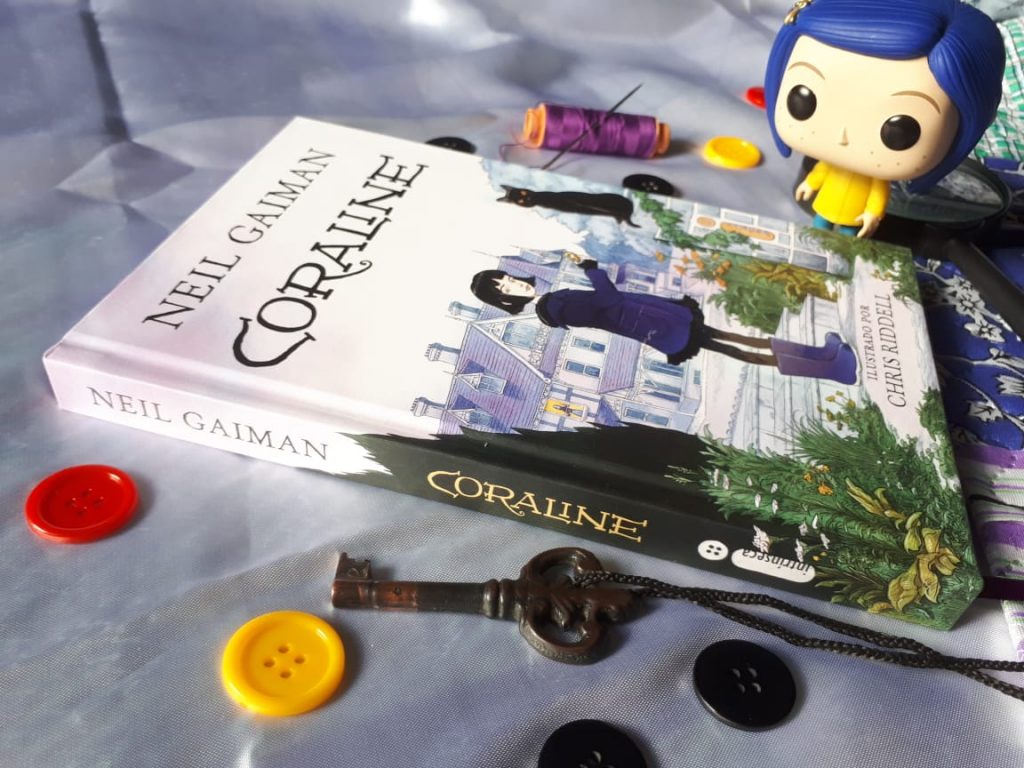 Lombada Do Livro Coraline De Neil Gaiman