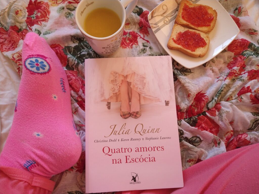 QUATRO AMORES NA ESCÓCIA – JULIA QUINN, CHRISTINA DODD, STEPHANIE LAURENS E KAREN RANNEY | RESENHA QUATRO AMORES NA ESCÓCIA – JULIA QUINN, CHRISTINA DODD, STEPHANIE LAURENS E KAREN RANNEY | RESENHA