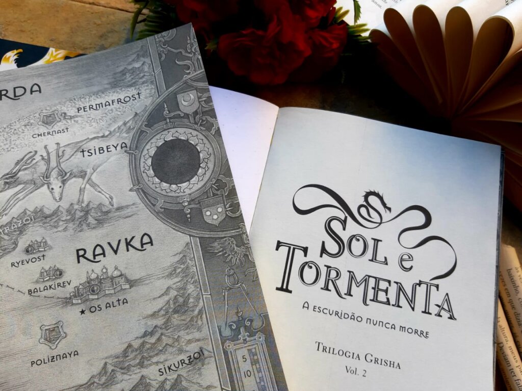 SOL E TORMENTA - LEIGH BARDUGO