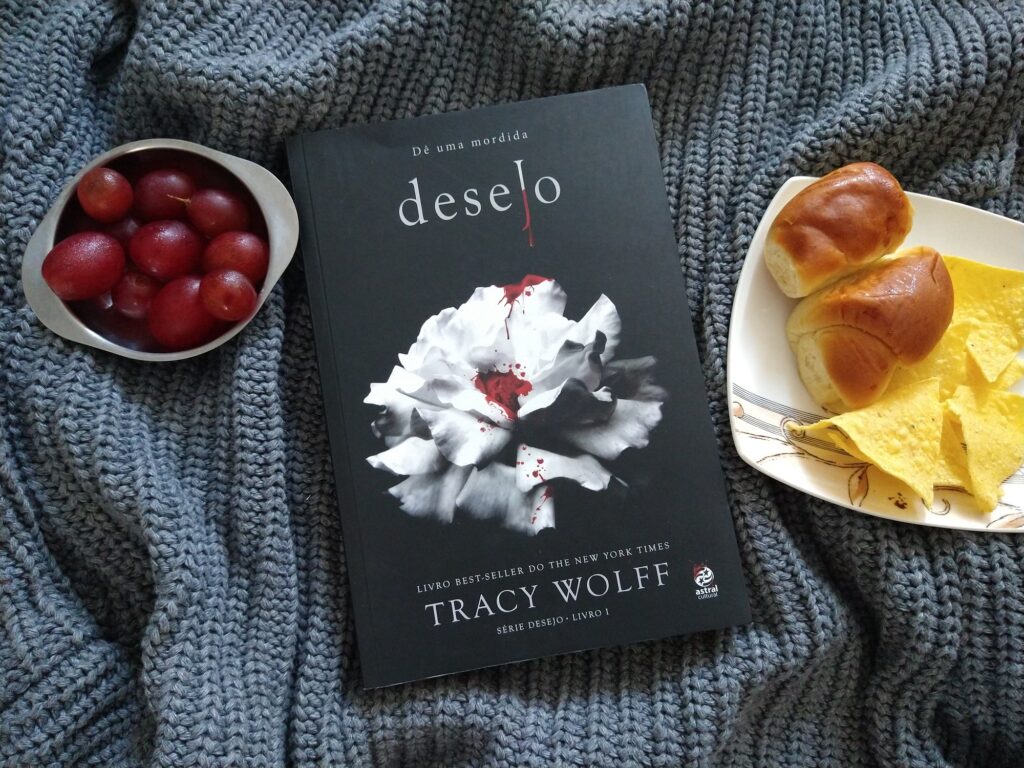 DESEJO: DÊ UMA MORDIDA – TRACY WOLFF | RESENHA