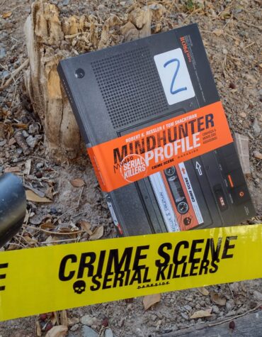 MINDHUNTER PROFILE 2: MUNDO SERIAL KILLERS – ROBERT K. RESSLER (…) | RESENHA