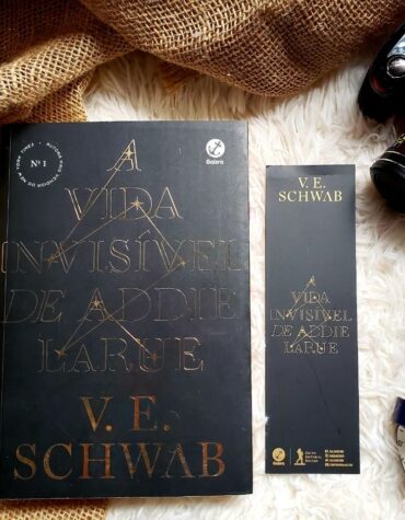 A VIDA INVISÍVEL DE DE ADDIE LARUE – V.E SCHWAB
