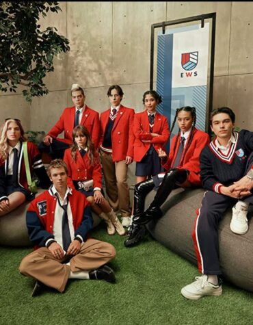 REBELDE: CRIADA PARA UMA NOVA GERAÇÃO, MAS SEM ESQUECER A ANTIGA | CRÍTICA NETFLIX