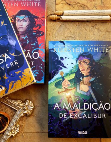 A MALDIÇÃO DE EXCALIBUR| RESENHA