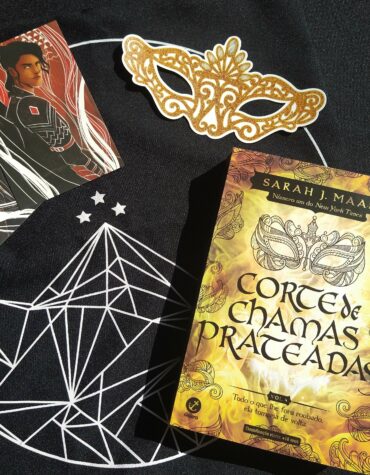 “CORTE DE CHAMAS PRATEADAS”: A JORNADA DE NESTHA “CORTE DE CHAMAS PRATEADAS”: A JORNADA DE NESTHA