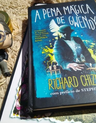 A PENA MÁGICA DE GWENDY – O QUE ACONTECE DEPOIS DE “A PEQUENA CAIXA DE GWENDY” A PENA MÁGICA DE GWENDY – O QUE ACONTECE DEPOIS DE “A PEQUENA CAIXA DE GWENDY”