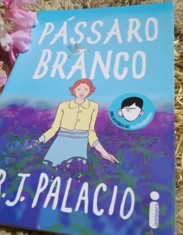 PÁSSARO BRANCO, R. J. PALACIO – GENTILEZA, CORAGEM E ESPERANÇA PÁSSARO BRANCO, R. J. PALACIO – GENTILEZA, CORAGEM E ESPERANÇA