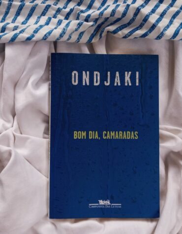 BOM DIA, CAMARADAS, DE ONDJACK