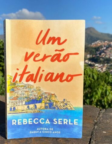 RESENHA DO LIVRO UM VERÃO ITALIANO DE REBECCA SERLE