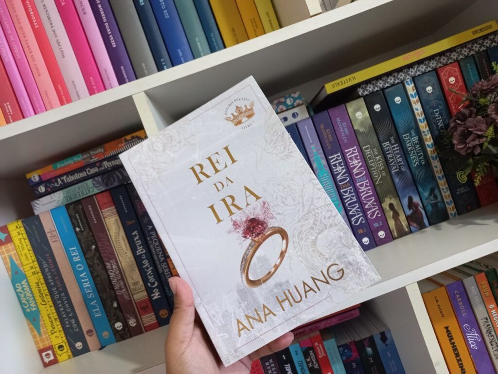 REI DA IRA: UM ROMANCE PICANTE E COM CASAMENTO POR CONVENIÊNCIA REI DA IRA: UM ROMANCE PICANTE E COM CASAMENTO POR CONVENIÊNCIA