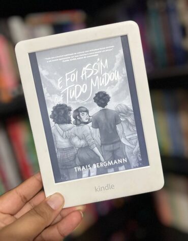 E FOI ASSIM QUE TUDO MUDOU: MAIS UM LIVRO NACIONAL PARA COMEÇAR A INDICAR