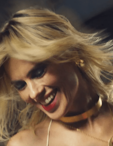 (Des)controle – Carolina Dieckmann brilha